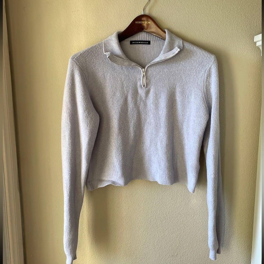 Brandy Melville cropped sweater